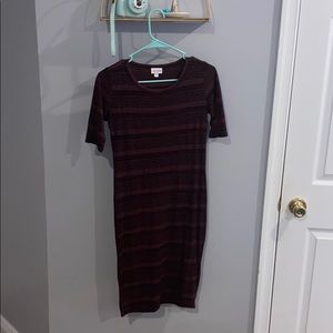 Burgundy striped body con dress. XS